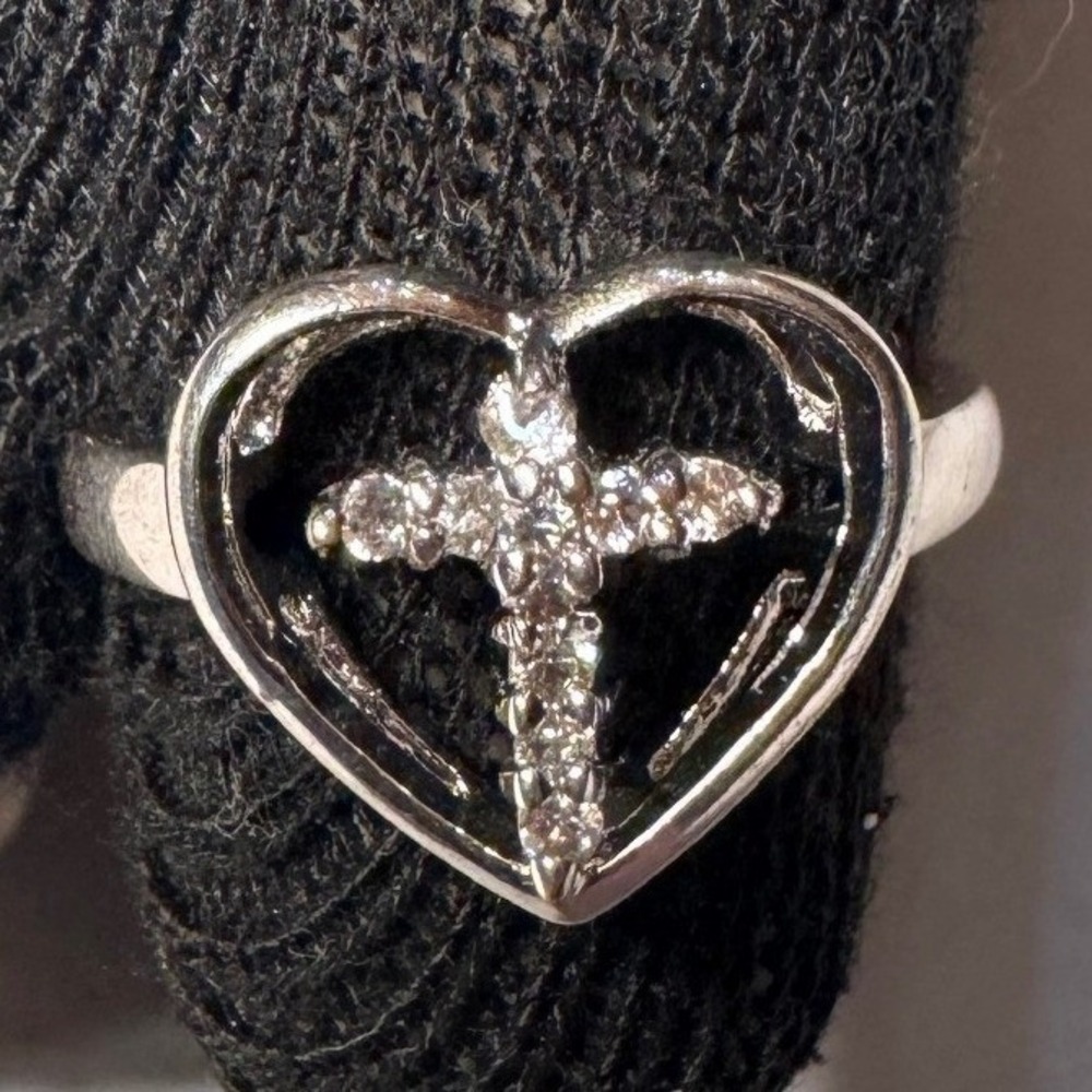 Silver Tone Crystal Heart Cross Ring Religious Fashion Jewelry Size 8
